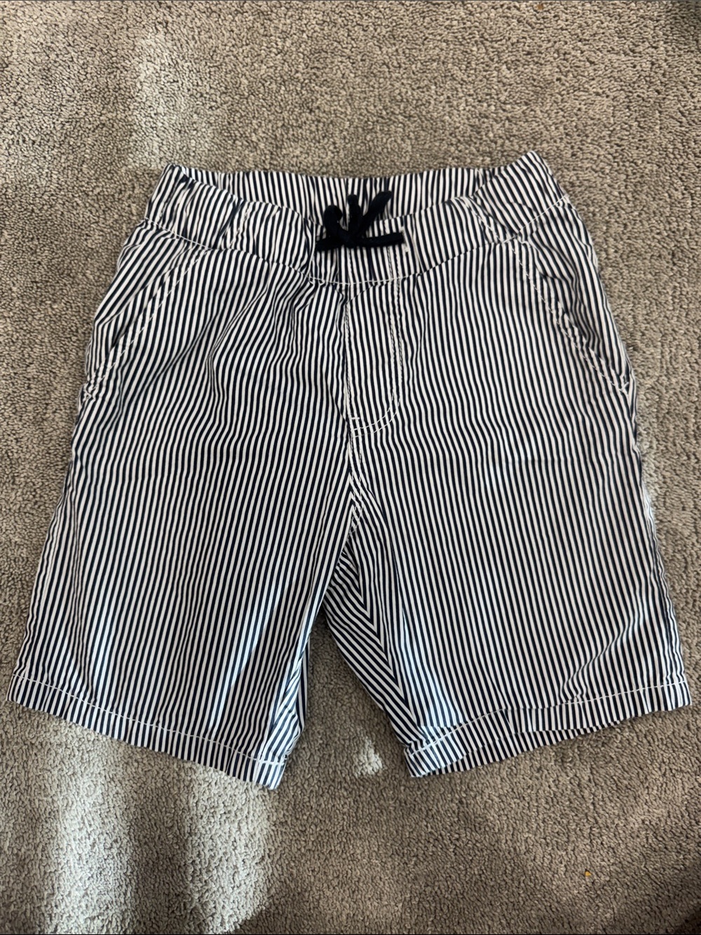 H&M Kids Boys Striped Drawstring Shorts in Navy and White - size 7